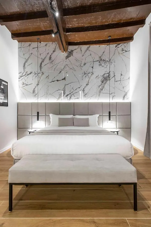 Home At Rome Luxury Navona Италия