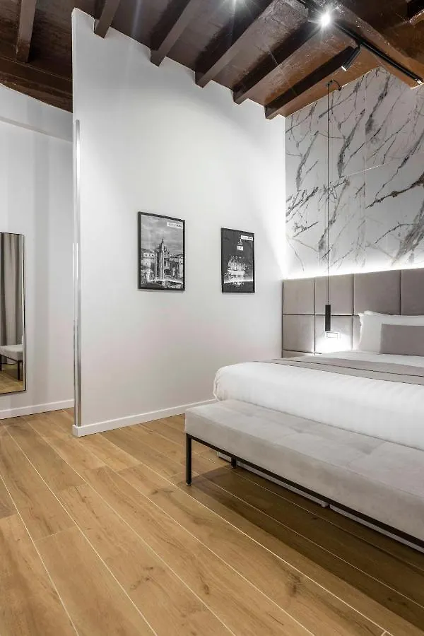 Home At Rome Luxury Navona Pensión
