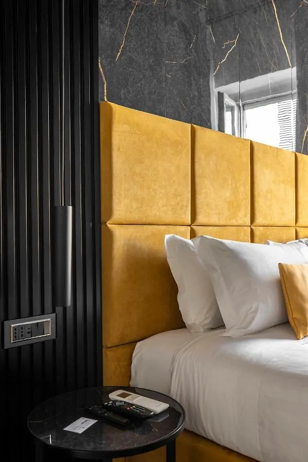 Home At Rome Luxury Navona 0*,